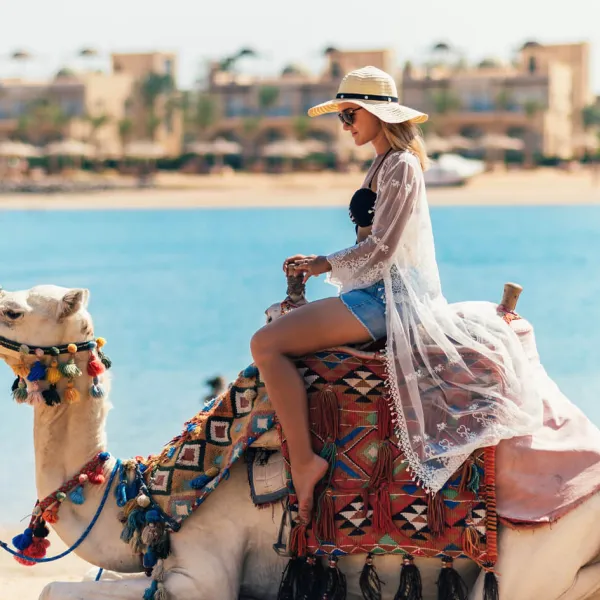 is an Egyptian resort town between the desert of the Sinai Peninsula and the Red Sea.