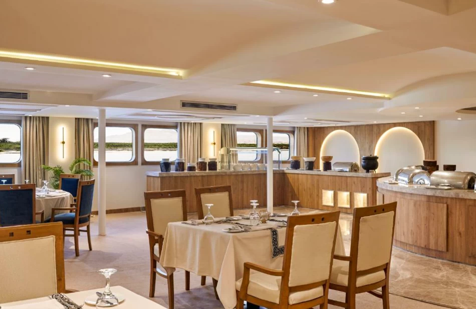 5-Day Movenpick Royal Lotus Nile cruise excursion tour