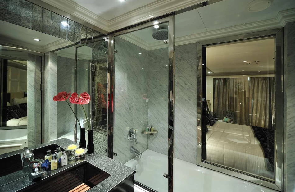 The MS Mayfair is a five-star Nile luxury cruise ship offering comfortable