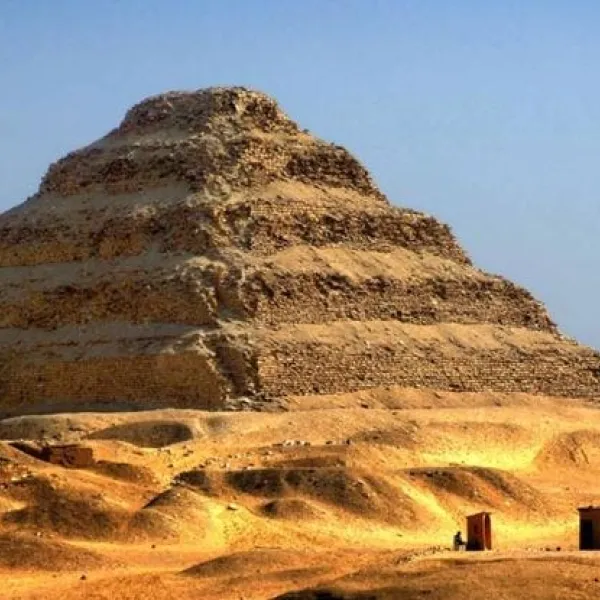 is the oldest Egyptian pyramid