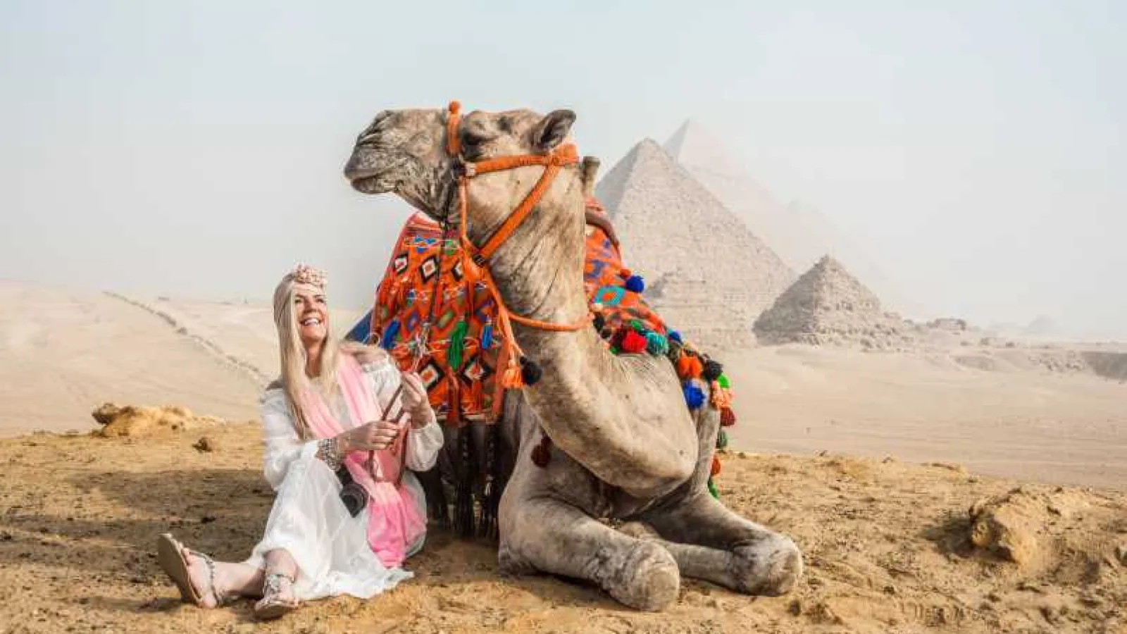 Camel ride in the Giza Pyramids