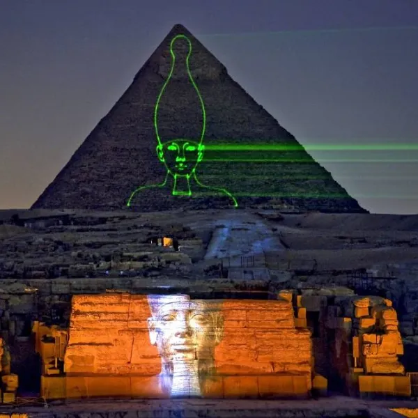 How to spend a night at Cairo