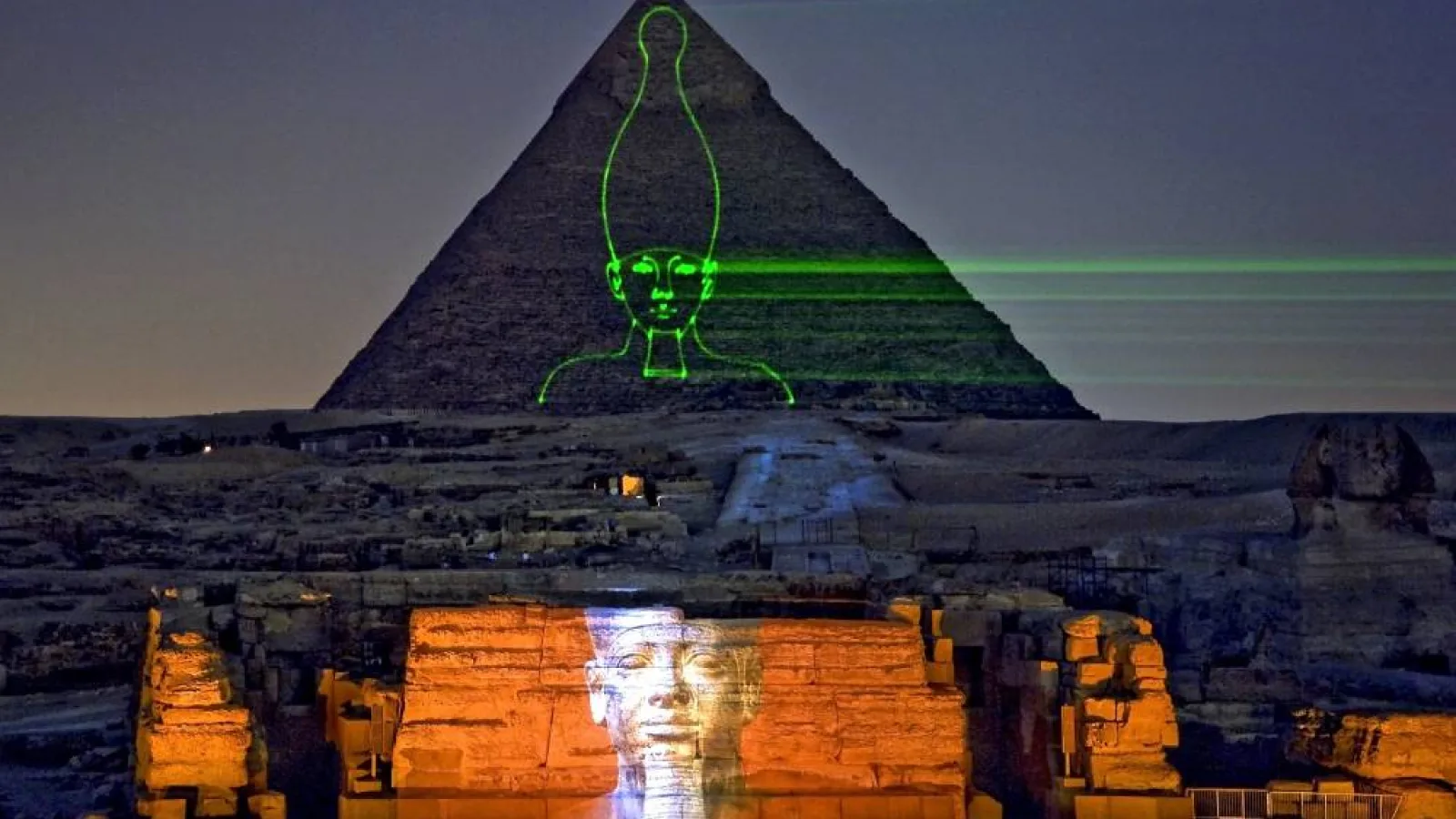 Things to do in Cairo at night