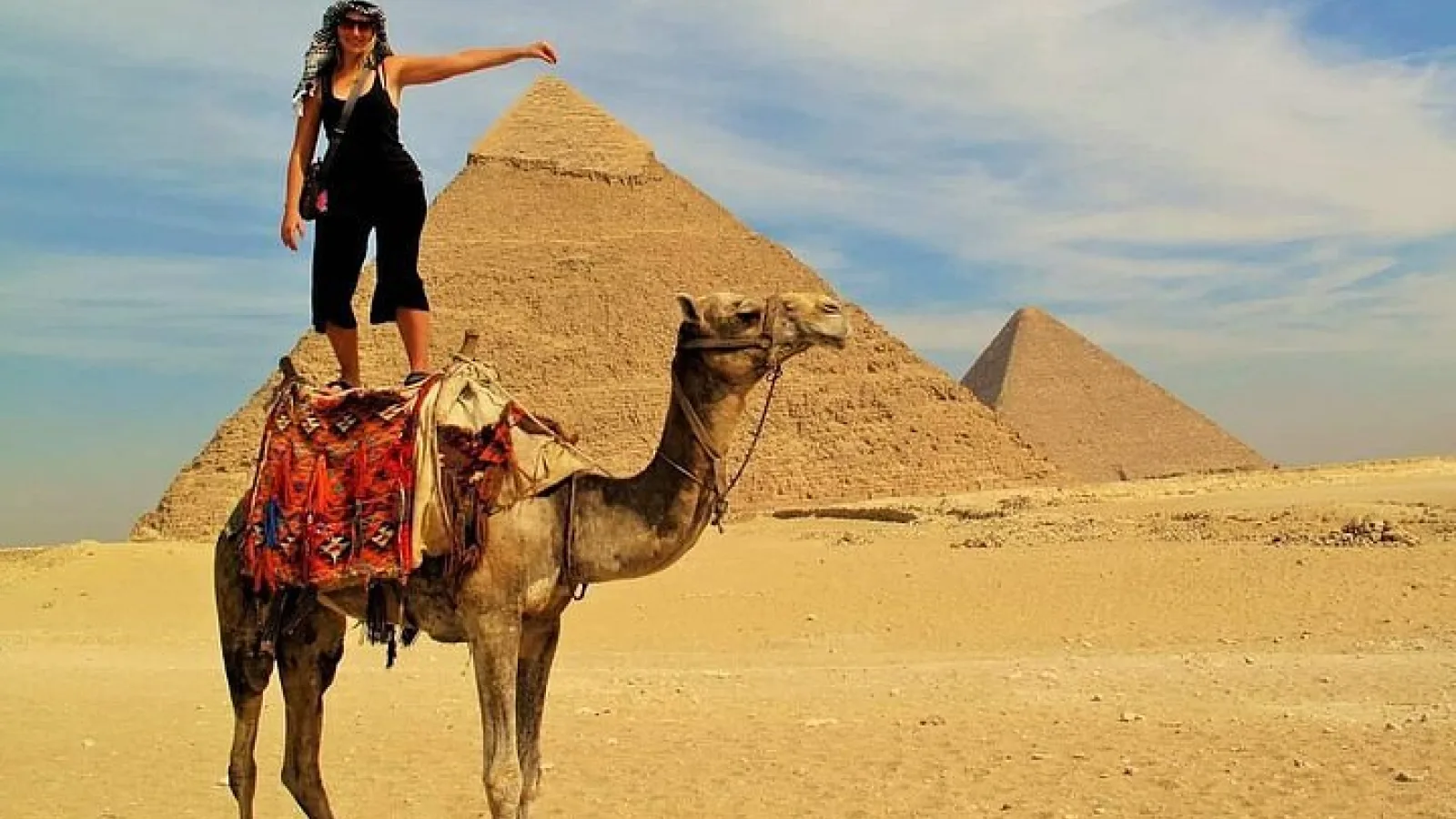 Explore Cairo with Day Tours – Expert Guides, Easy Travel