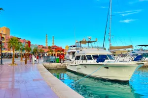 Hurghada in a Day | Culture, Shopping & Highlights