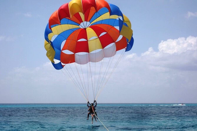 Parasailing Hurghada Day Tour