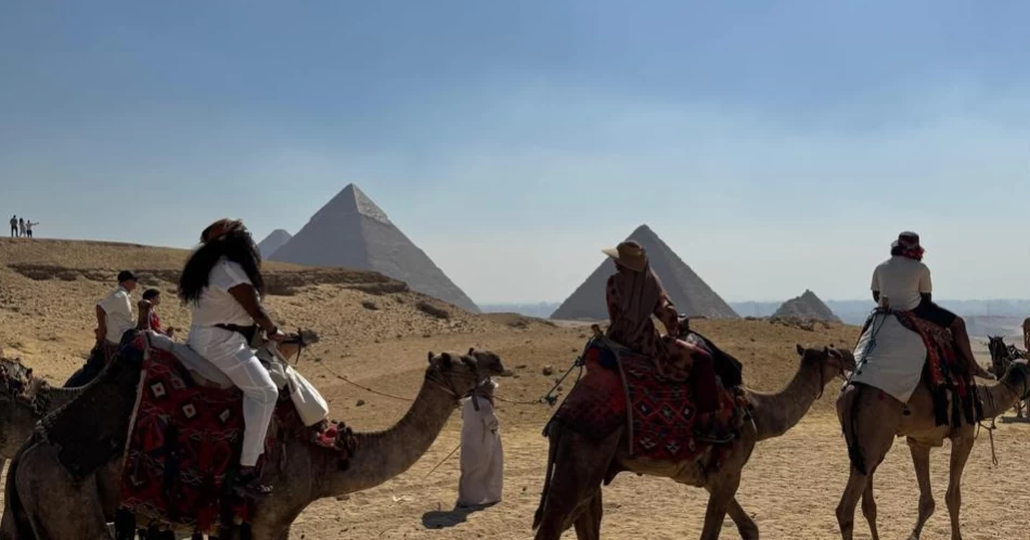 giza pyramids with egypt day trips