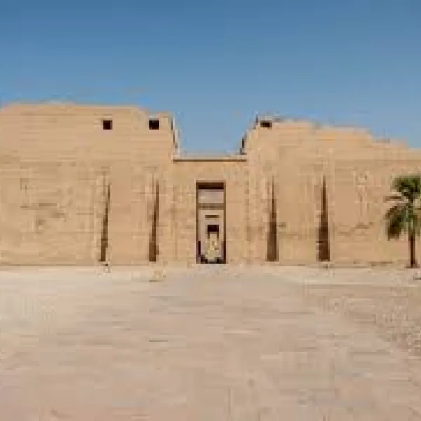 Medinet Habu temple