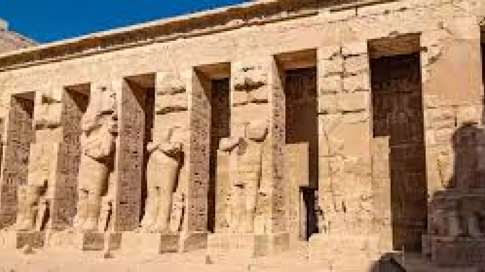 Medinet Habu temple
