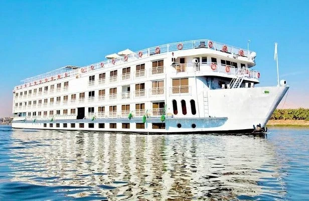 Best Nile cruise experiences in Egypt