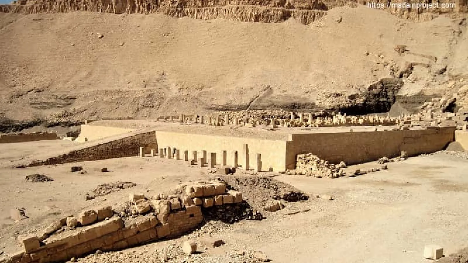 The Royal Cache at Deir el-Bahri
