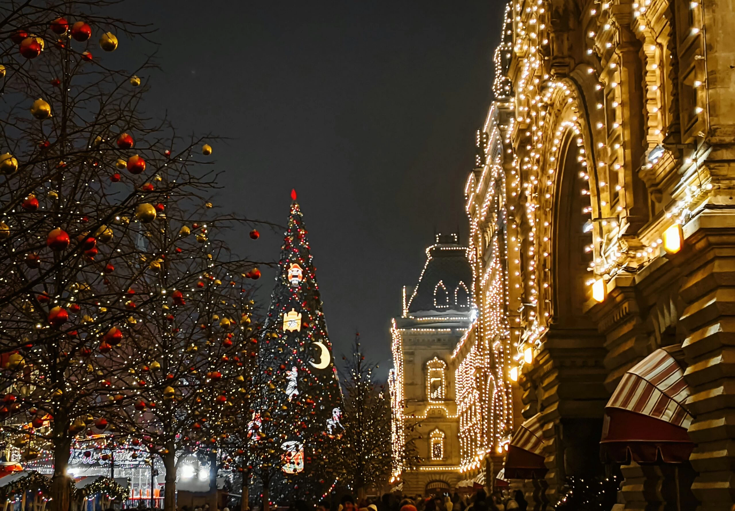 8-Day Christmas Tour for an Unforgettable 2025 | 2026 Holiday