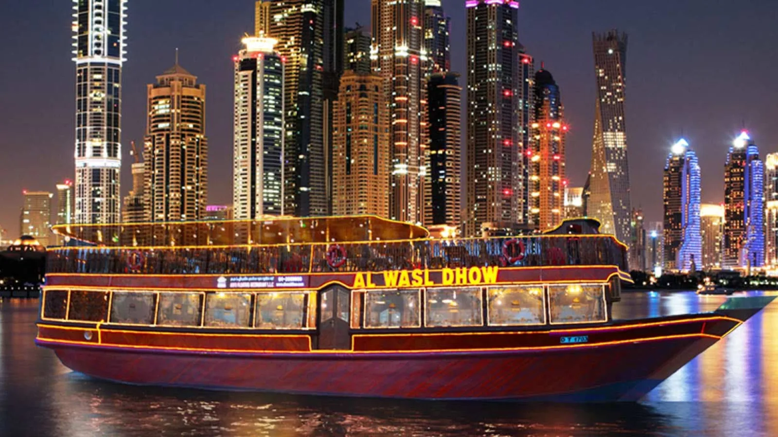 Dubai Creek dhow cruise with live entertainment