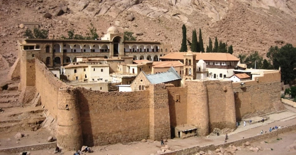 Panoramic view from Mount Sinai during Dahab day tours