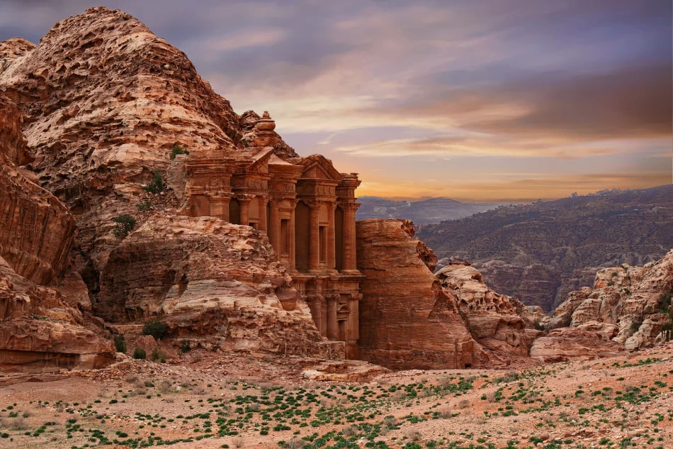 Exploring the Royal Tombs of Petra on tours from Dahab