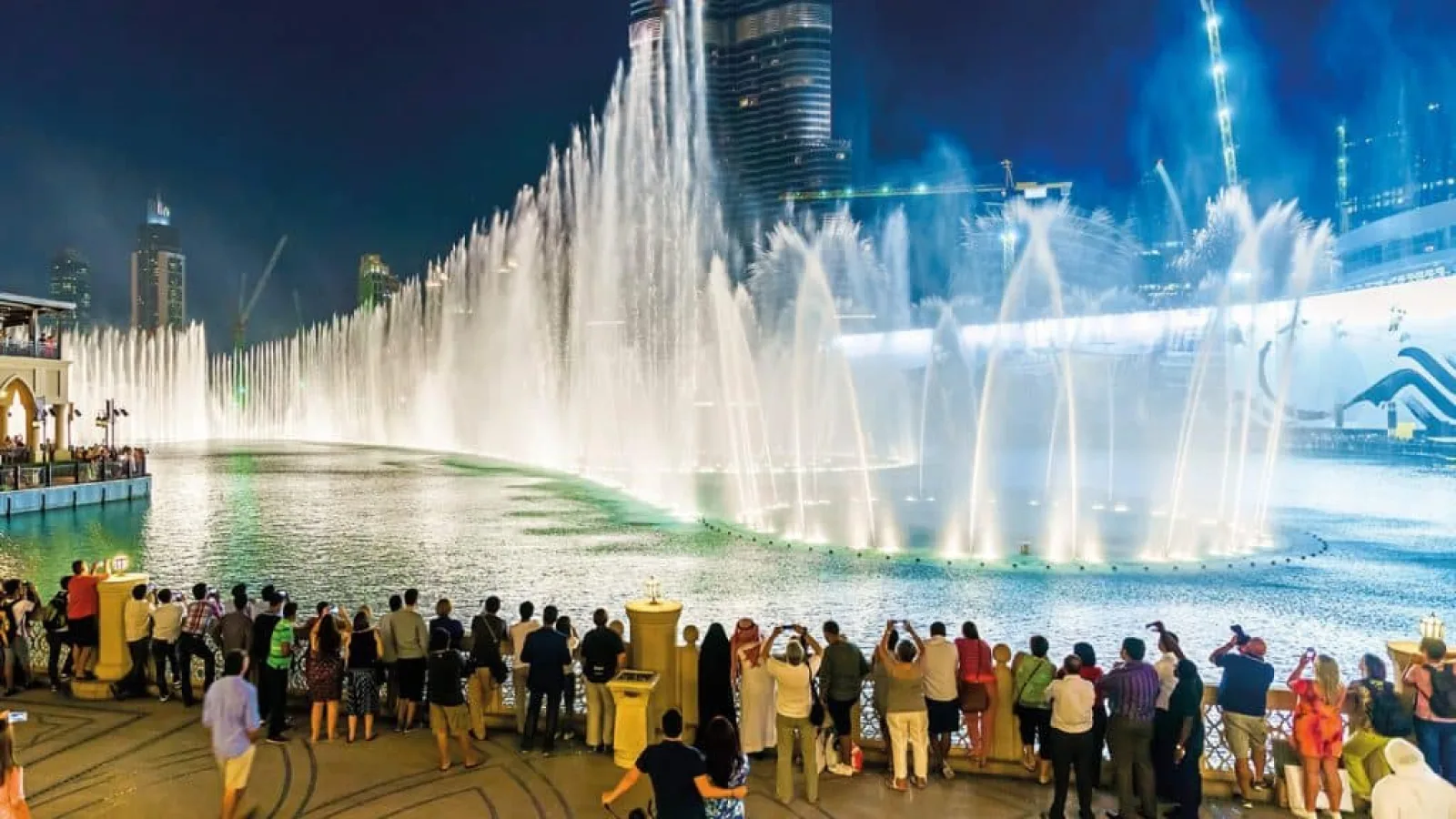 Dubai Fountain Show – The Iconic Musical Fountain In Downtown Dubai
