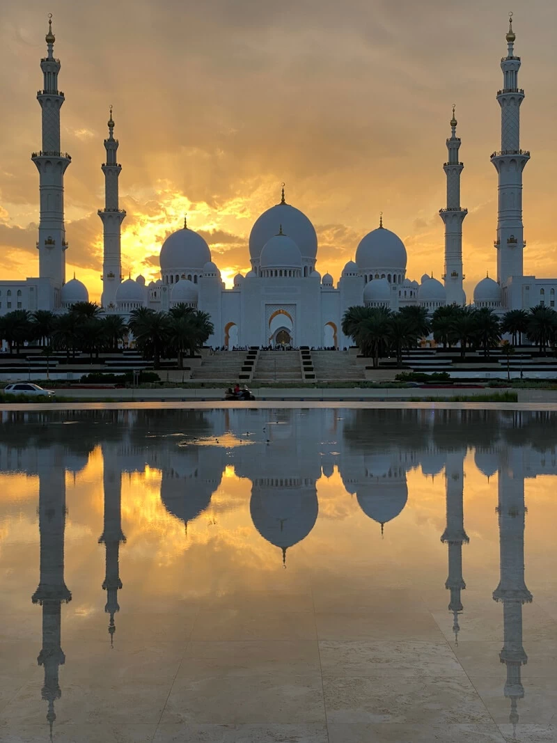 It is the country's largest mosque, and is the key place of worship for daily Islamic prayers.