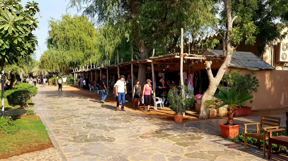 Enjoy unforgettable camel rides, explore a variety of shops and learn about traditional handicrafts.