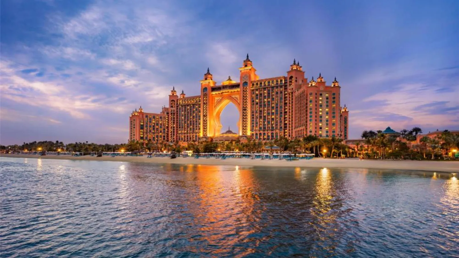 Best free beaches in Dubai for swimming