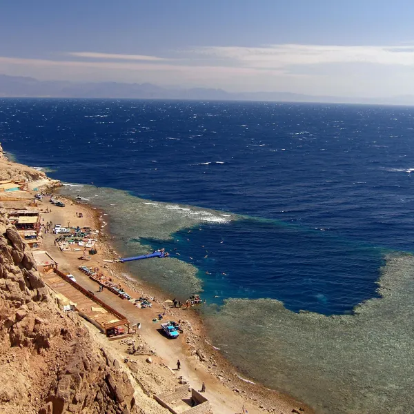 Blue Lagoon Dahab: Kitesurfing, Snorkelling & How to Visit (2026)