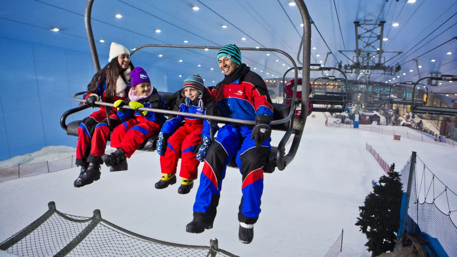 Enjoy winter fun with the Ski Dubai Family Pass