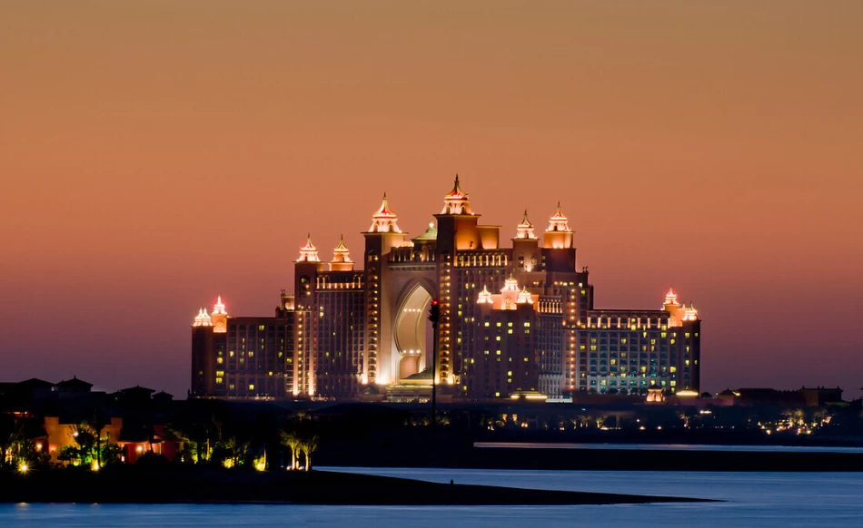 Iconic Dubai Landmarks – Modern Architecture and Stunning Cityscape