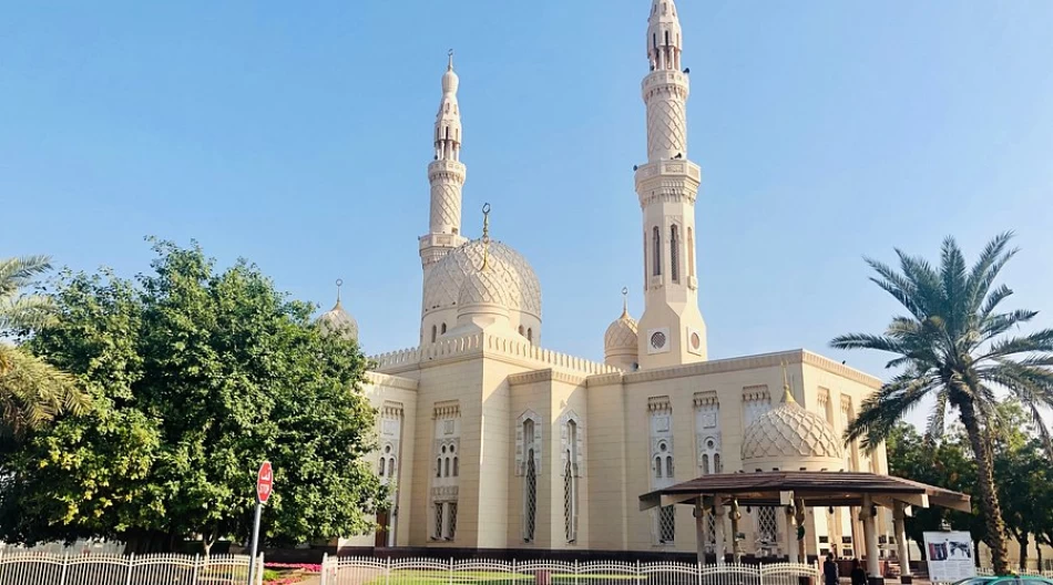 Jumeirah Mosque in Dubai – Iconic Islamic Architecture