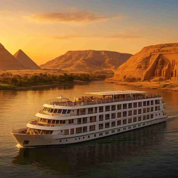 Let's discover some of the best luxury places in Egypt