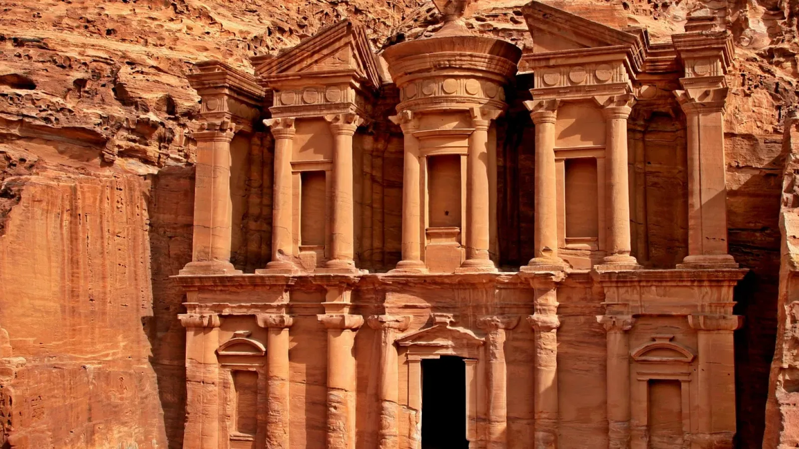 Learn more about Petra in Jordan - Compelet Guide
