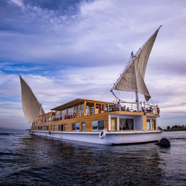 amazing experience on the dahabiya