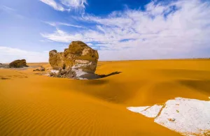 Cairo adventure tour to Bahariya Oasis & White Desert