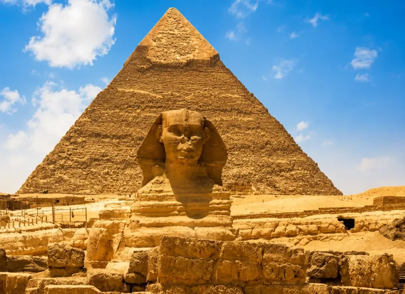 Pyramid of Khufu and Great Sphinx