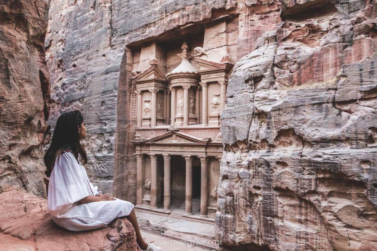 This guide will go over the essential things to do in Petra